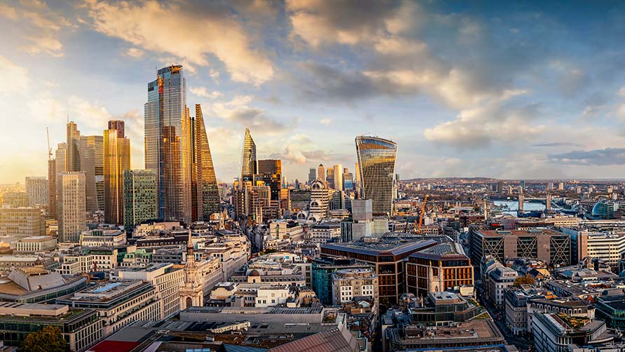 Real Time Data Lakes in London